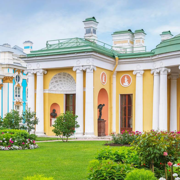 Экскурсия в Царское село Экскурсия в Царское село со скидкой до 54%