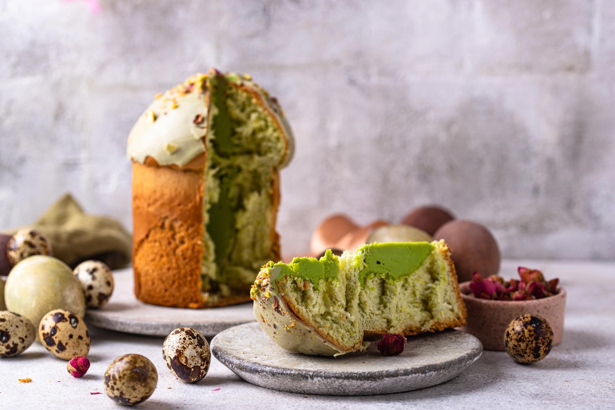 В Москве продают пасхальный кулич за 100 000 ₽