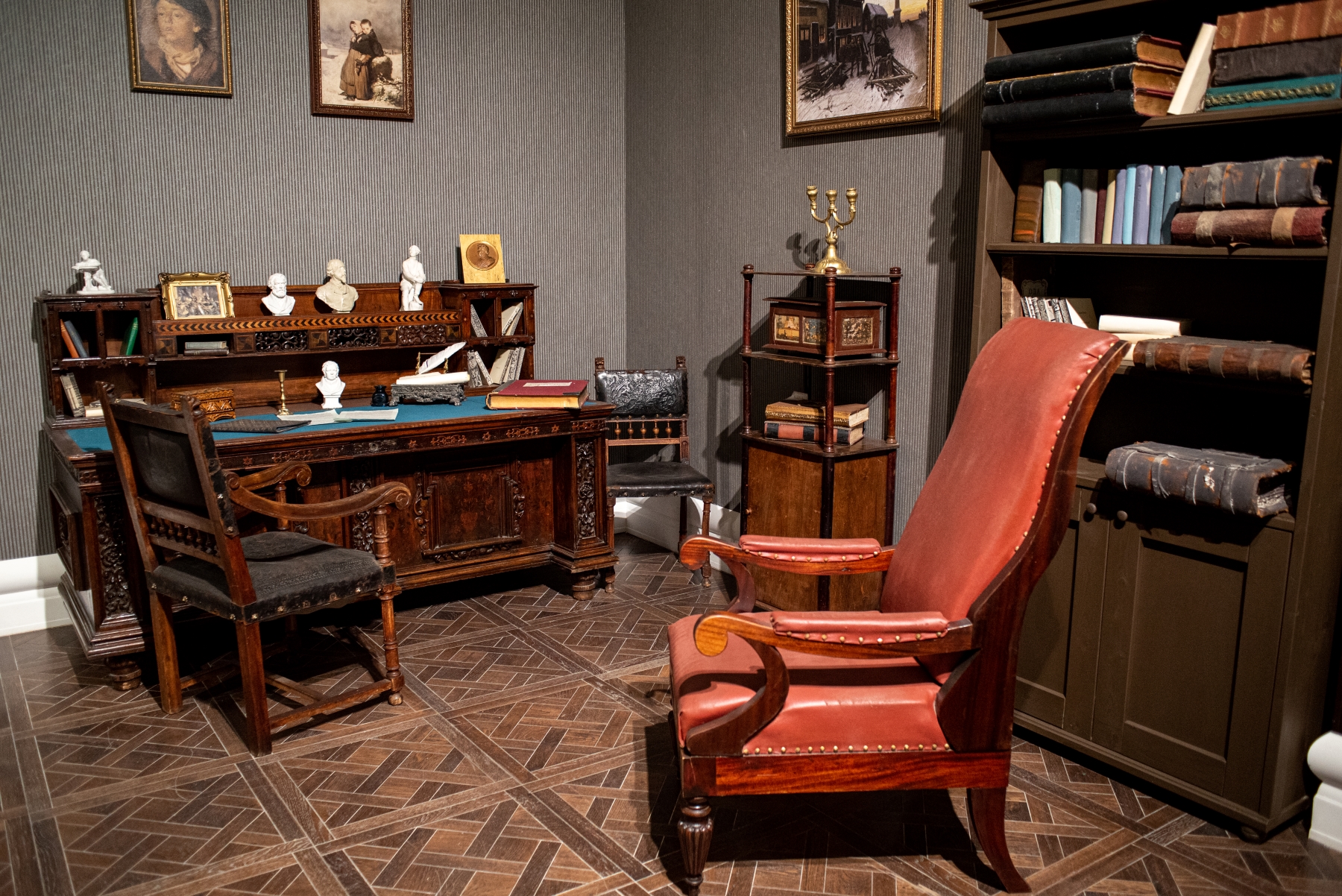 Экскурсия по киностудии «Ленфильм» со скидкой 30%