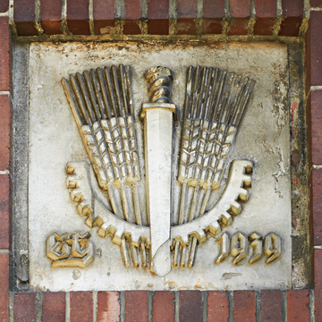 Автобусная экскурсия «Легенда в камне. Форт №11. Бастион "Обертайх". Музей Марципана» со скидкой 25%