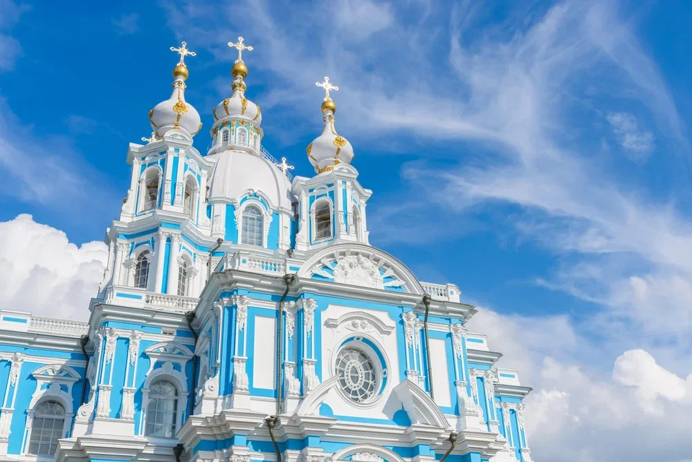 Выставка «Сокровища ризницы Смольного Собора» со скидкой 35%