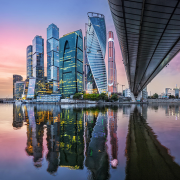 Небоскрёбы «Москва-Сити» — прогулка по Москве-реке от Крымского моста до Сити на люкс-теплоходе «Соболь» и «Августина»