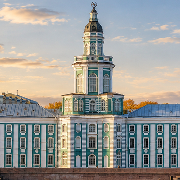 Автобусная экскурсия с билетами в Кунсткамеру со скидкой 61%