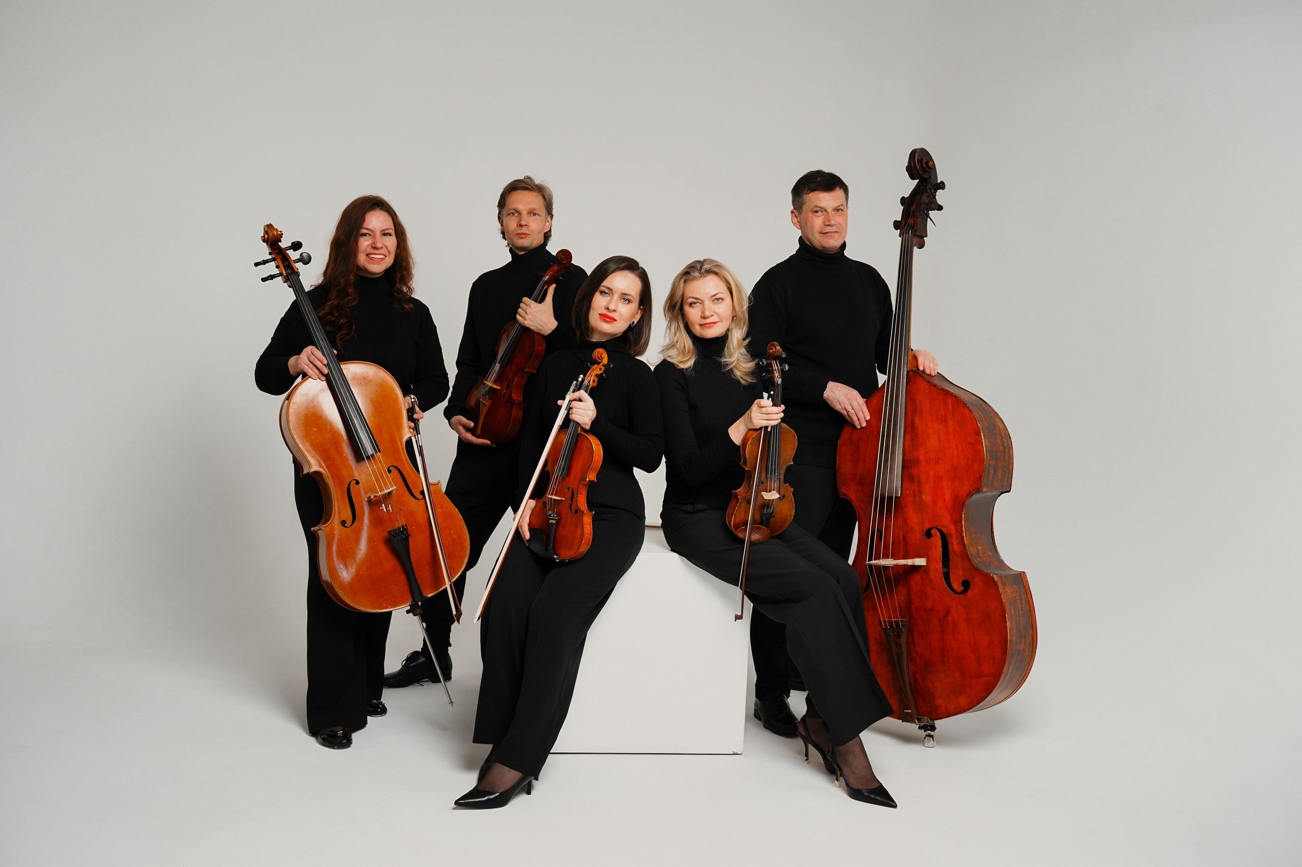 Концерт «Storm cellos: рок-хиты и классика на виолончелях при свечах» Концерт «Storm cellos: рок-хиты и классика на виолончелях при свечах» со скидкой 30%