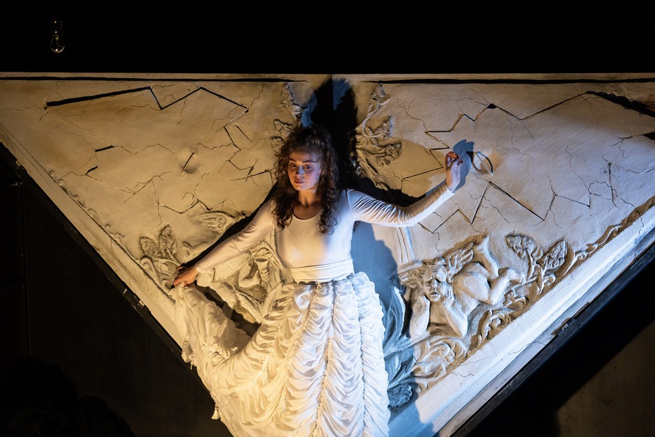 Спектакль «Белые ночи» в Театре им. В. Ф. Комиссаржевской