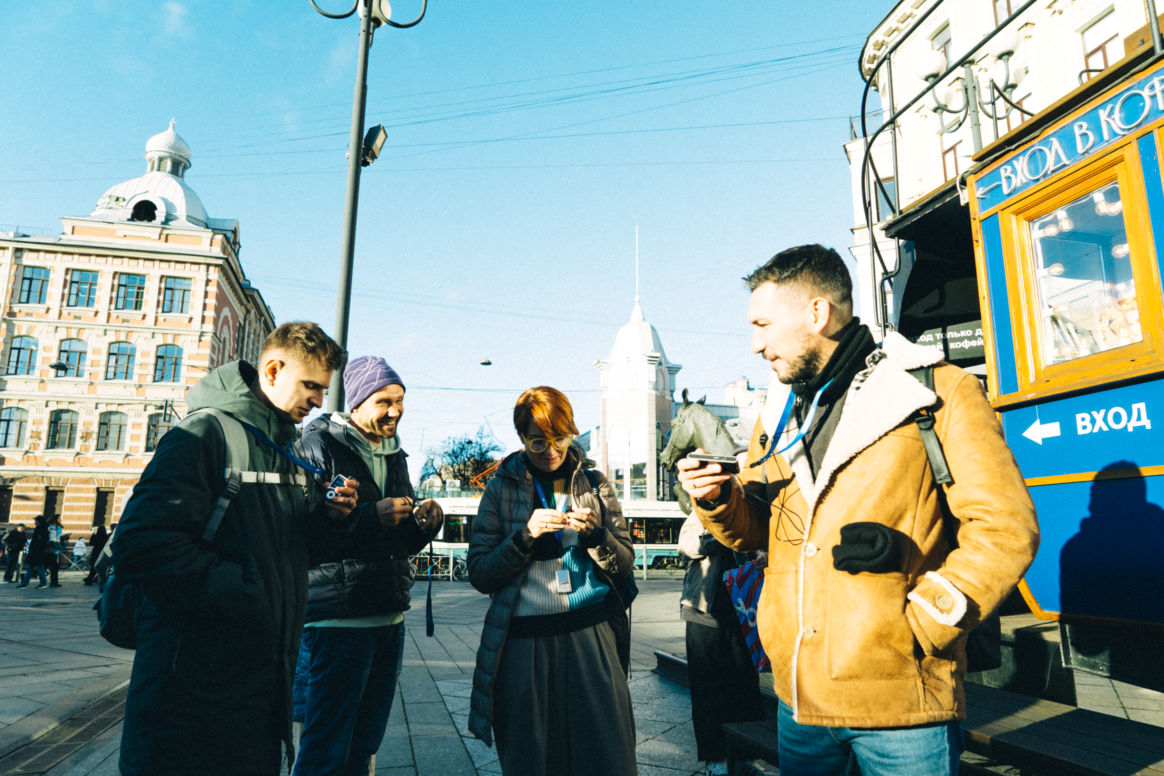 Пешеходная стендап-экскурсия по Санкт-Петербургу со скидкой 30%