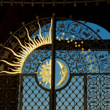 Перекрёсток культур: экскурсии по храмам и мечетям