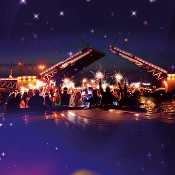 Вечеринка на воде «Диско-теплоход» под открытым небом со скидкой 20%
