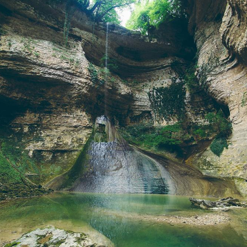 Джип-тур в Кодорское ущелье из Адлера со скидкой 20%