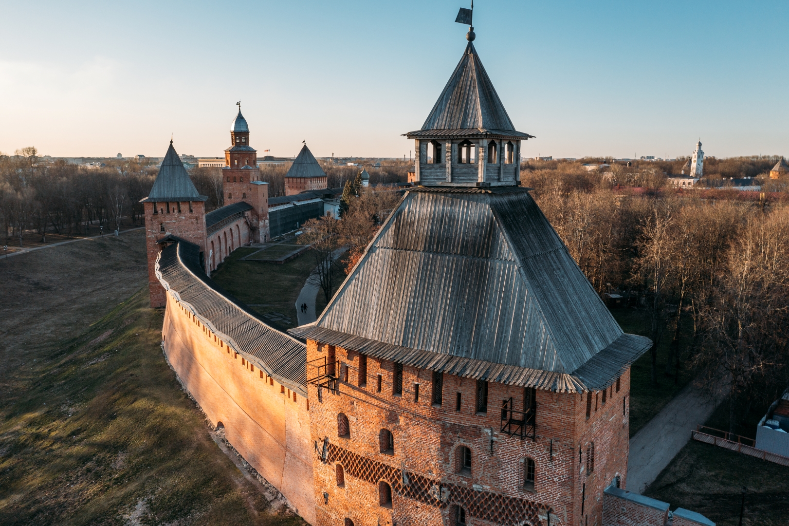 Тур на день «Новгородские легенды» со скидкой 26%